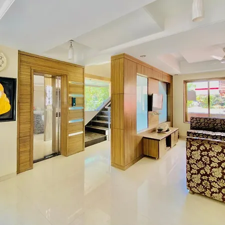Hotel Sai Gurusthan Shirdi Exterior photo