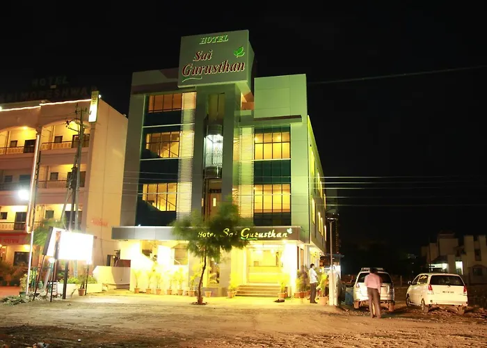 Hotel Sai Gurusthan
